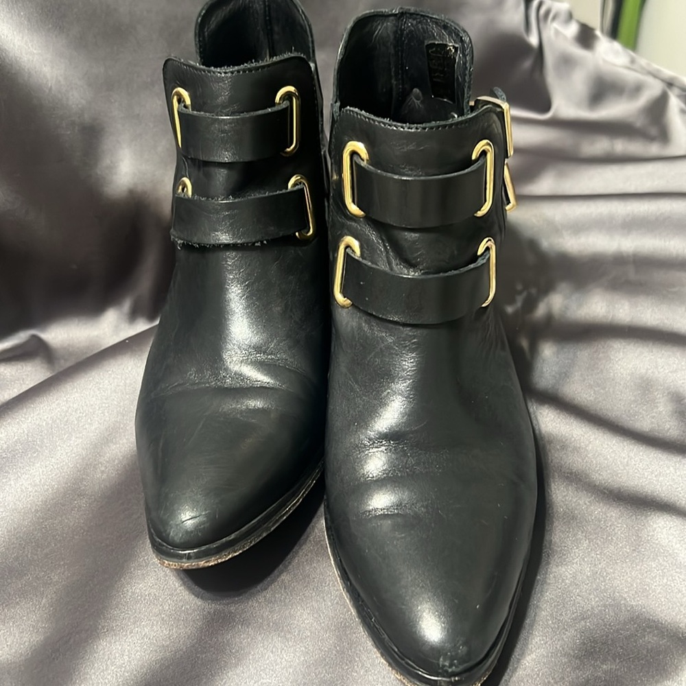 SANDRO DOUBLE BUCKLE ANKLE BOOTS BLACK LEATHER SIZE 37
